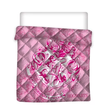 Harry Potter Hogwarts Pink steppelt ágytakaró, paplan 240x220cm Harry Potter Hogwarts Pink steppelt ágytakaró, paplan 240x220cm