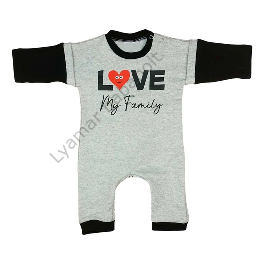love-my-family-feliratos-hosszu-ujju-baba-rugdalozo