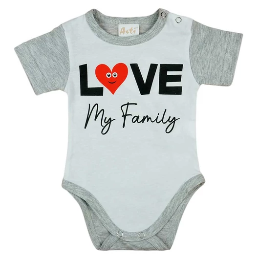 "Love my family" feliratos rövid ujjú baba body fehér