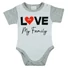 Kép 1/3 - "Love my family" feliratos rövid ujjú baba body fehér